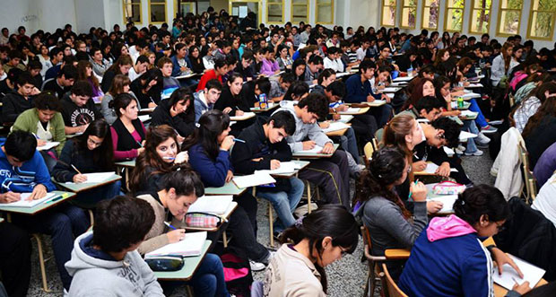 Fotografía-de-Agustín-Orejas.-Universidad-Nacional-del-Comahue.